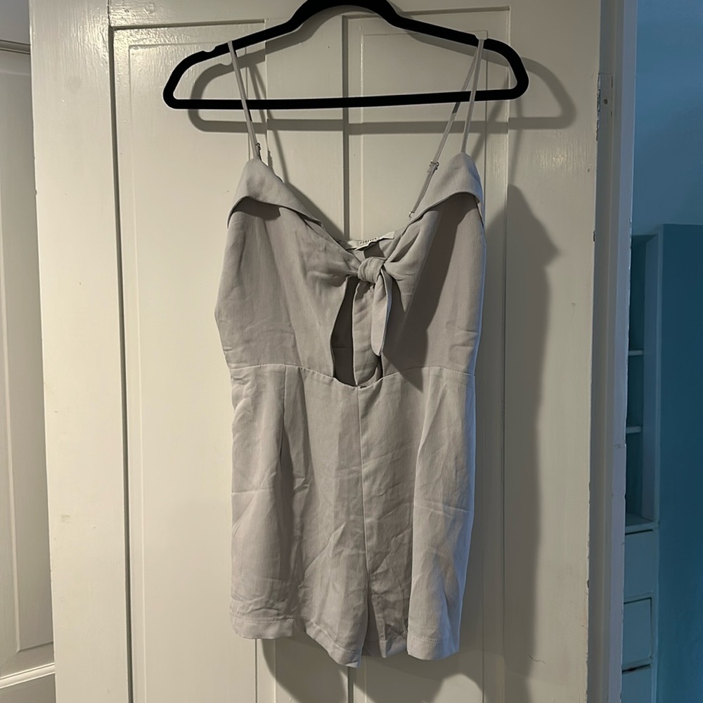 Forever 21 grey romper - shorts. Size medium